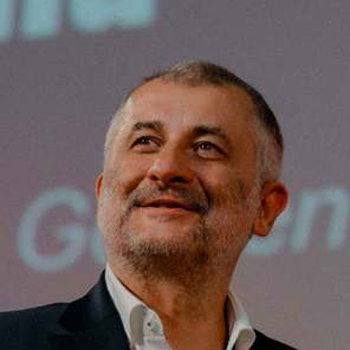 2024_ZK_Cristi-Puiu_foto_Peter-Stas_small