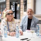 Elena Vacvalová, Marián Leško. Autogramiáda TV JOJ © IFF Art Film, Viktoria Andraščíková Elena Vacvalová, Marián Leško. Autogramiáda TV JOJ © IFF Art Film, Viktoria Andraščíková