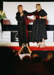 Anna Šišková, Jitka Schneiderová. Hercova misia – otvárací ceremoniál © IFF Art Film, Marek Rohaľ