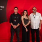 Mohammed Almughanni, Barbora Sliepková, Maciej Gil. Otvárací ceremoniál – fotostena © IFF Art Film, Lukáš Klimek Mohammed Almughanni, Barbora Sliepková, Maciej Gil. Otvárací ceremoniál – fotostena © IFF Art Film, Lukáš Klimek